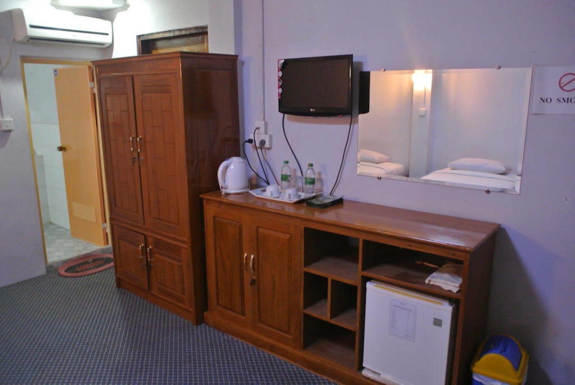 Yaewaddy Motel Gyogon Zewnętrze zdjęcie